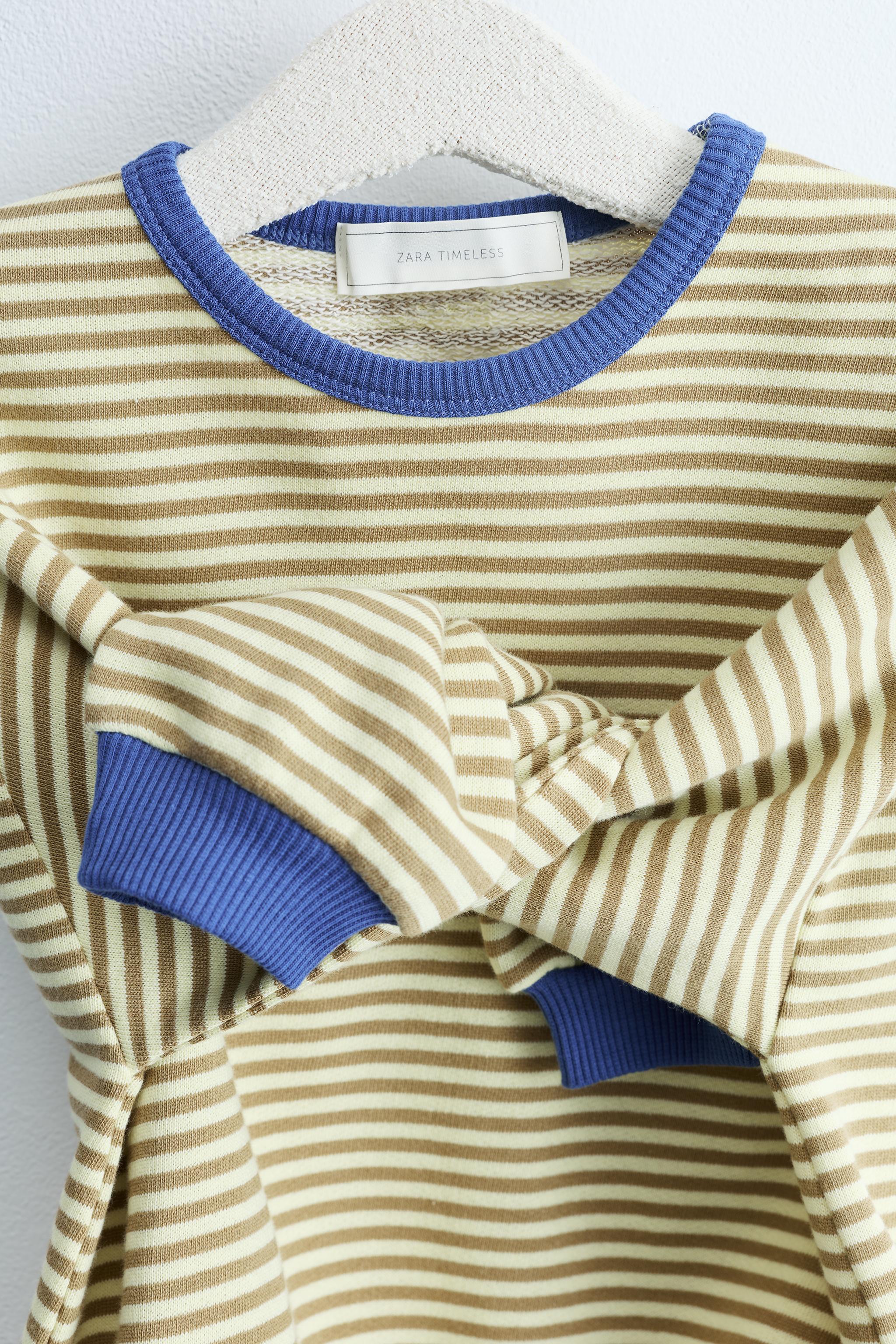 ZARA TIMELESS - SWEAT IMPRIMÉ À RAYURES